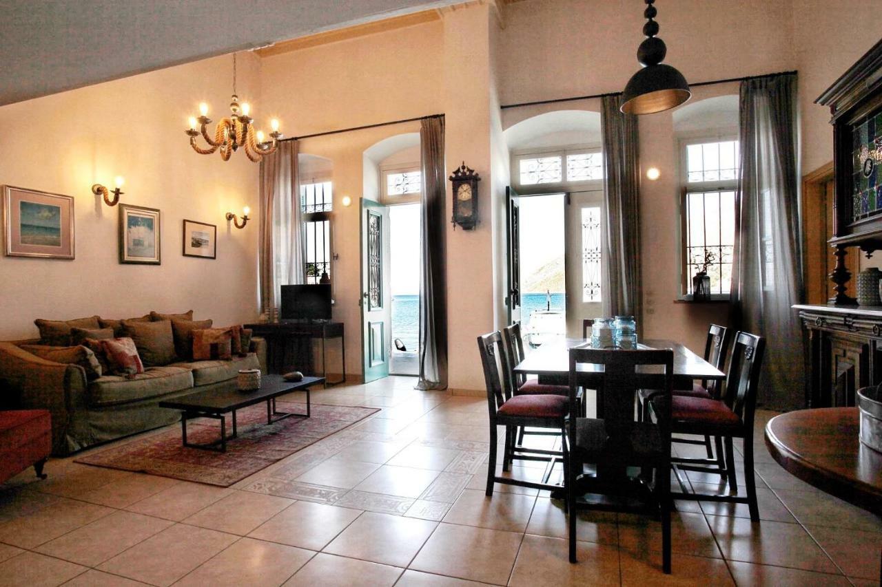 SeaMe Villa Symi Bagian luar foto